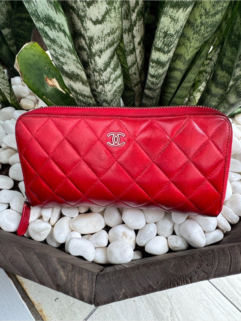 CHANEL Red Quilted Leather Zip Around Long Wallet 21 Series